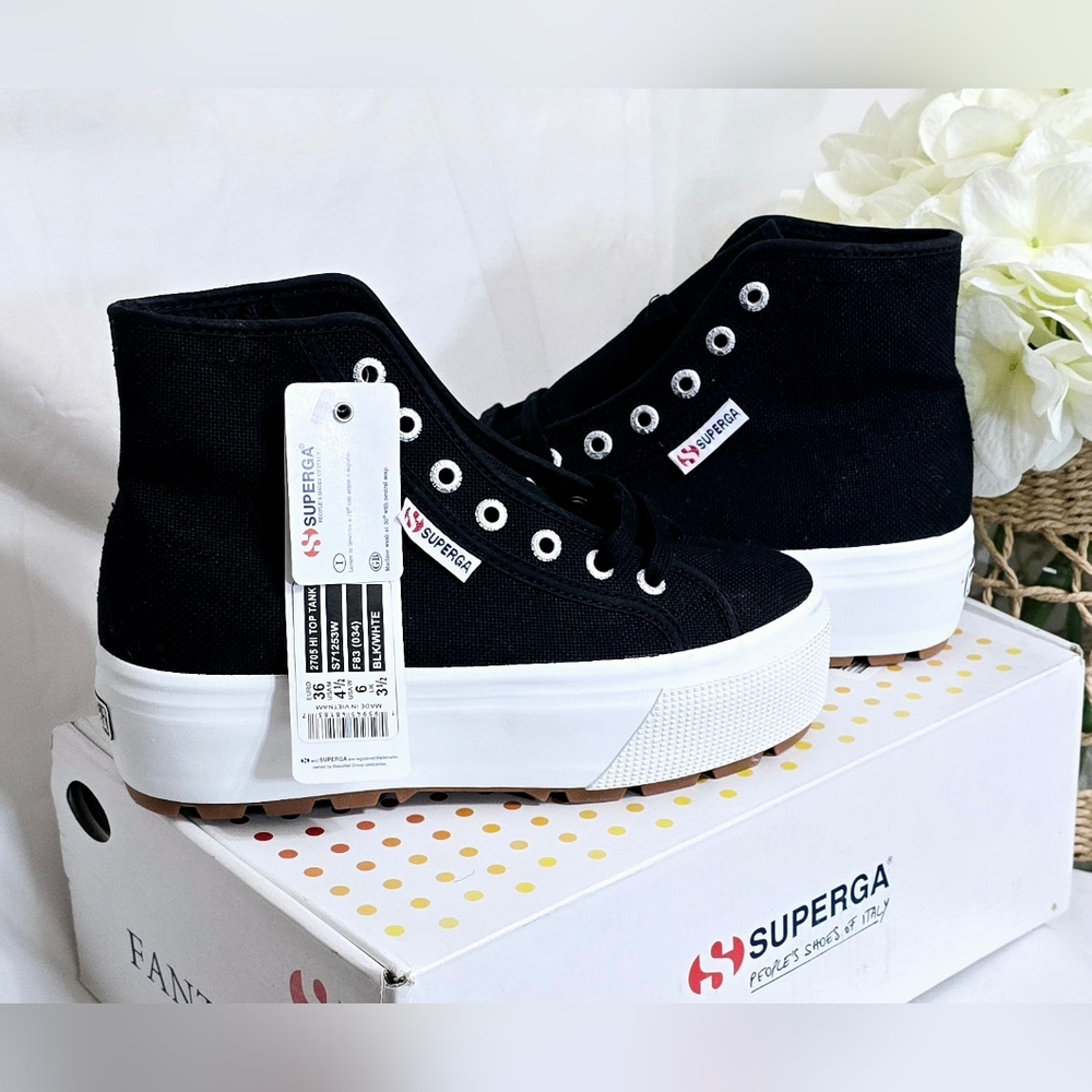 SUPERGA® 2705 Hi Top Tank Sneakers | Black/White | Women's Sz 6 | NIB